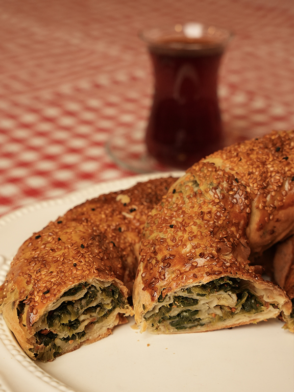 Ispanaklı Çörek